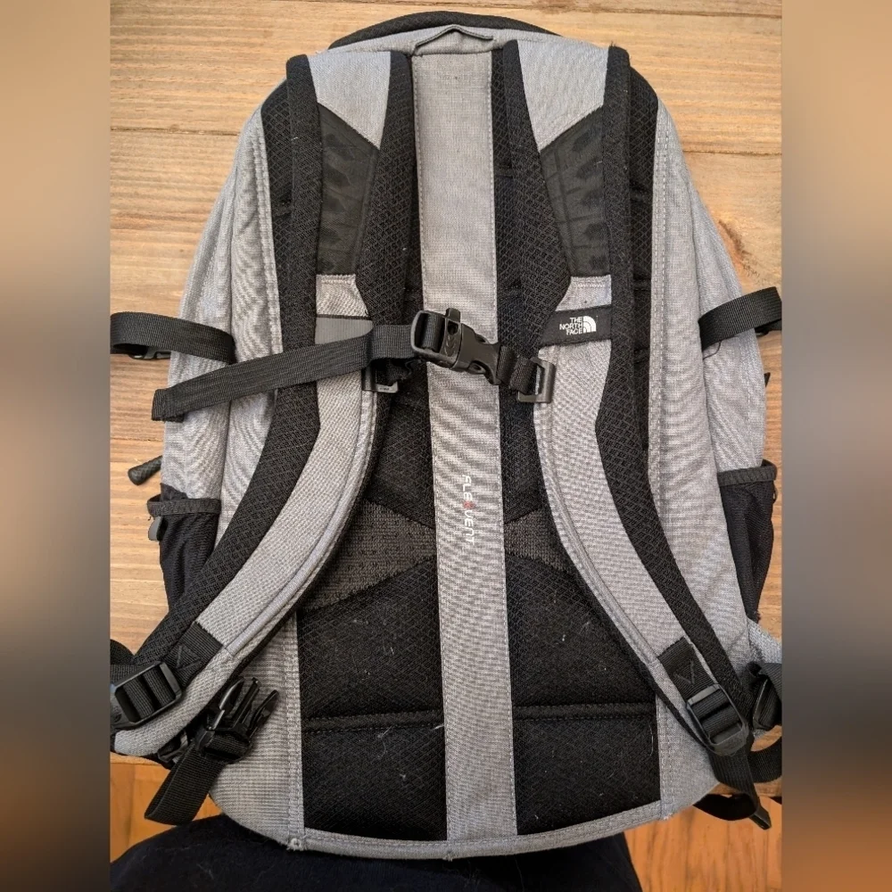 THE NORTH FACE Generator Backpack